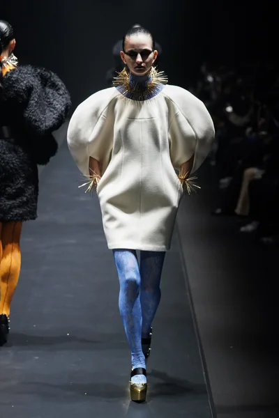 Look 21